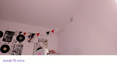 vivian_qwerty online show from 3, 2, 2025