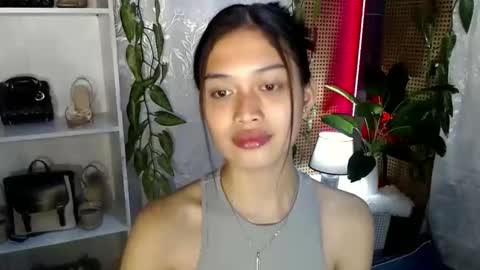 Vivian online show from 12, 1, 2025