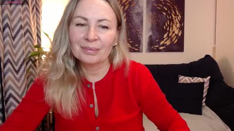 Vivian online show from 12, 10, 2025