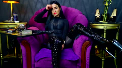 Snapshot of vivianreeve chatting on 9, 12, 2024 Vivian Reeve online show from 9, 12, 2024