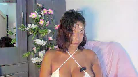 Snapshot of vivibless chatting on 9, 6, 2026 vivi online show from 9, 6, 2026