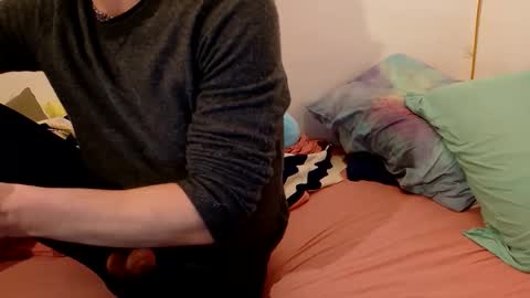 Snapshot of vivid_ether chatting on 3, 2, 2026 Viv online show from 3, 2, 2026