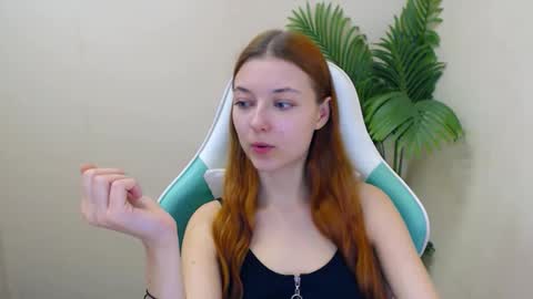 Vivien online show from 12, 2, 2025