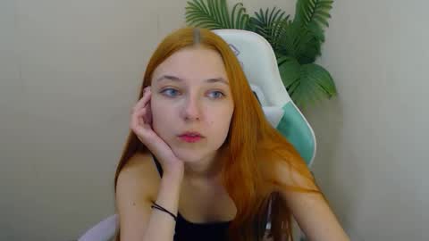 Vivien online show from 8, 10, 2025