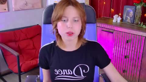 Snapshot of viviennehebert chatting on 31, 5, 2026 Vivienne online show from 31, 5, 2026
