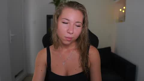 VivienVance online show from 27, 7, 2026