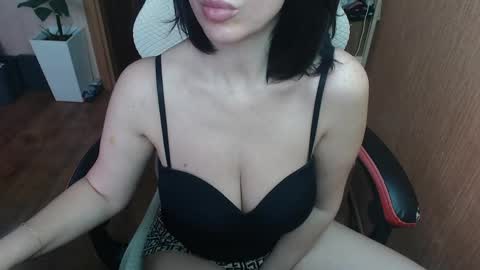 Eva online show from 18, 4, 2026