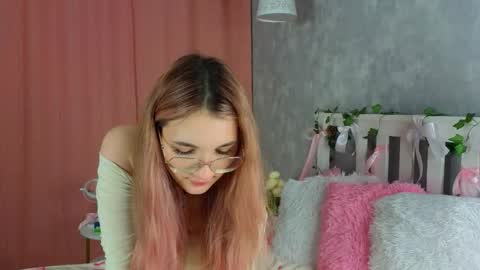 vivyboo111 online show from 6, 3, 2026