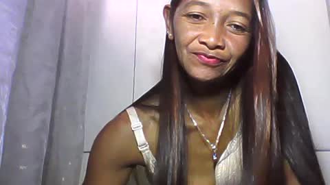Snapshot of vixen_lina chatting on 29, 6, 2026 vixen_lina online show from 29, 6, 2026