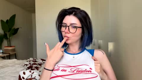 Polly  Online mostly at 9pm-2am UK Time online show from 5, 6, 2026