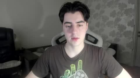 Snapshot of vlad1605 chatting on 13, 5, 2026 Martin online show from 13, 5, 2026