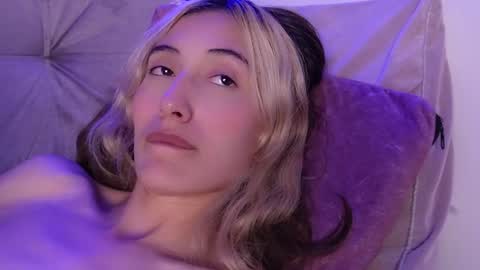 LOLA online show from 9, 1, 2025