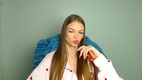 Vlada online show from 18, 4, 2026