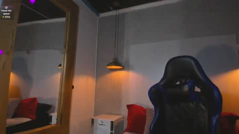 Snapshot of vladhellsing4 chatting on 6, 5, 2026 Vlad online show from 6, 5, 2026