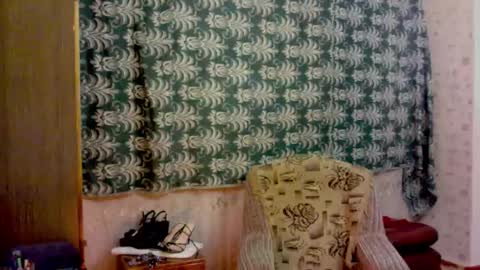 Snapshot of vladiskin chatting on 8, 9, 2025 Violetta Elysia online show from 8, 9, 2025