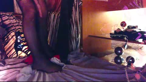 Snapshot of vladiskin chatting on 12, 11, 2025 Violetta Elysia online show from 12, 11, 2025