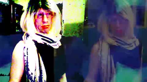 Snapshot of vladiskin chatting on 8, 2, 2026 Violetta Elysia online show from 8, 2, 2026