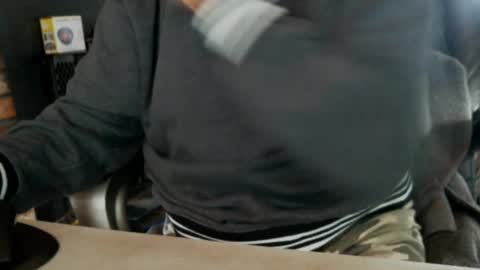 Snapshot of vnpg92 chatting on 2, 2, 2025 vnpg92 online show from 2, 2, 2025