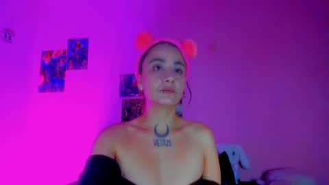 Snapshot of void_smokin chatting on 27, 6, 2026 Gabriela online show from 27, 6, 2026