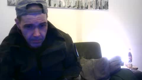 voyeuredeluxe online show from 20, 2, 2026