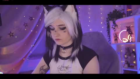 vronnier online show from 15, 2, 2025