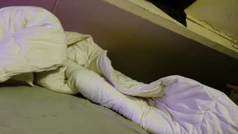 Snapshot of vrouwen_verwenner chatting on 17, 11, 2025 Mac Miller online show from 17, 11, 2025