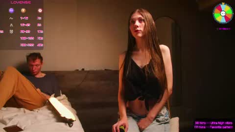 Snapshot of vundersex chatting on 10, 6, 2026 Eva and Franklin online show from 10, 6, 2026