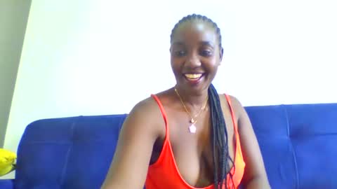 Snapshot of vvelvet_vixen chatting on 4, 10, 2025 vvelvet_vixen online show from 4, 10, 2025
