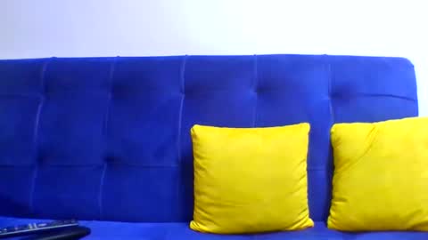 Snapshot of vvelvet_vixen chatting on 7, 10, 2025 vvelvet_vixen online show from 7, 10, 2025