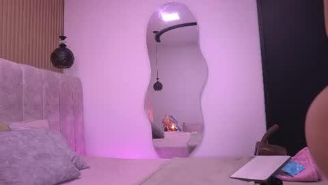 Violeta online show from 27, 6, 2026