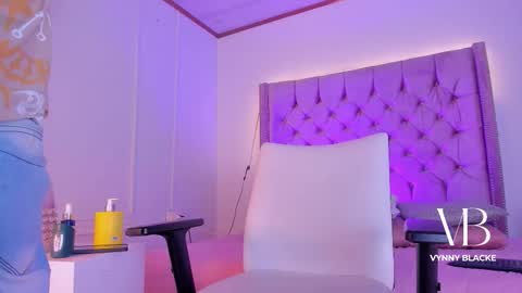 Vynny Blacke online show from 3, 11, 2025