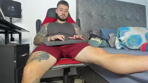 vyxen_ online show from 3, 2, 2026