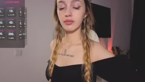Alice  Before pvt write to me in PM  online show from 14, 7, 2026