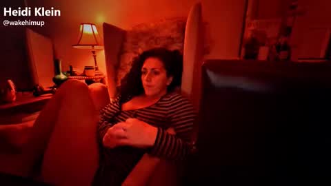 wakehimup online show from 26, 11, 2025