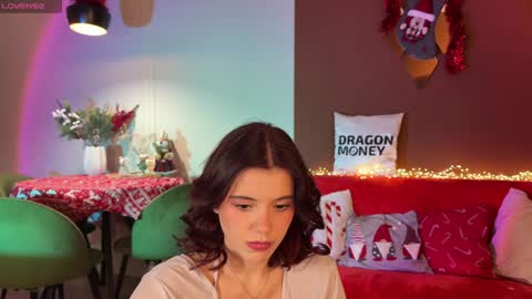 Mia online show from 27, 12, 2024