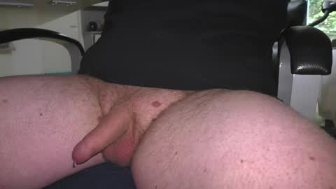 Snapshot of waldw123 chatting on 11, 1, 2025 Yarlim online show from 11, 1, 2025