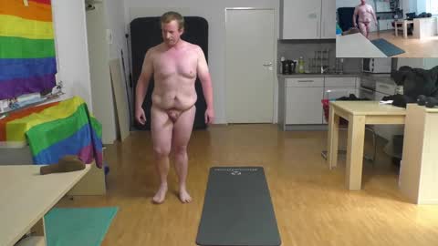 Snapshot of waldw123 chatting on 11, 9, 2025 Yarlim online show from 11, 9, 2025