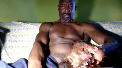 Snapshot of waleswusup chatting on 8, 1, 2025 Champion Lover online show from 8, 1, 2025