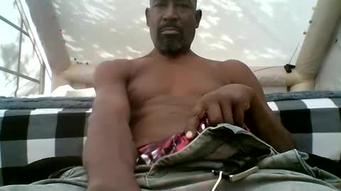 Snapshot of waleswusup chatting on 19, 11, 2025 Champion Lover online show from 19, 11, 2025