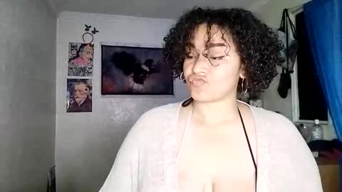 Juli online show from 26, 10, 2025