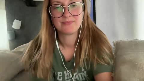 Jade  Adonis online show from 6, 4, 2026
