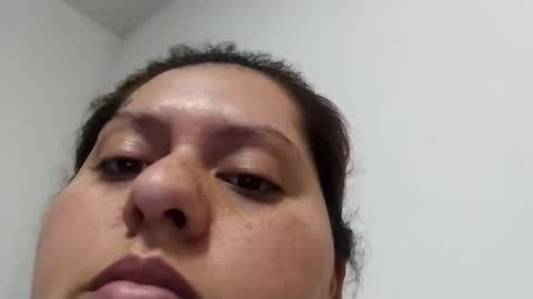 Snapshot of wangda2401 chatting on 27, 12, 2024 wangda online show from 27, 12, 2024