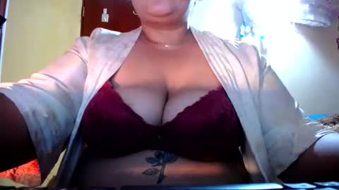 Snapshot of wangda2401 chatting on 26, 9, 2025 wangda online show from 26, 9, 2025