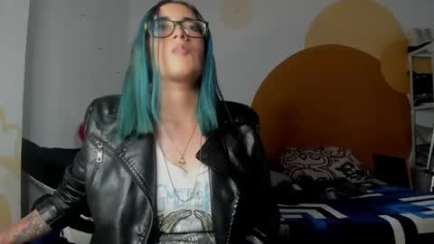 Waningrose  Lu online show from 11, 12, 2024