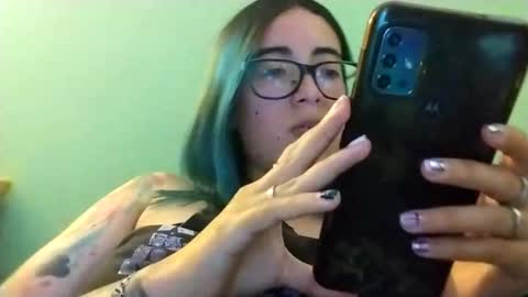 Waningrose  Lu online show from 2, 1, 2025