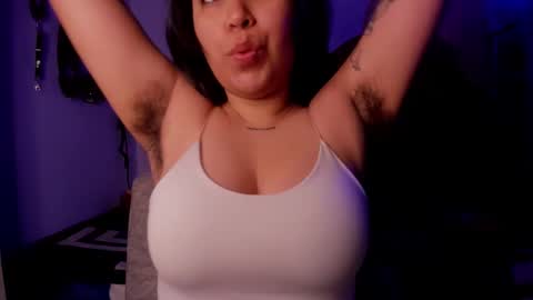 Waningrose  Lu online show from 20, 1, 2025