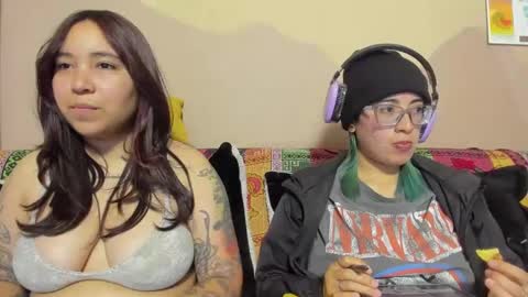 Waningrose  Lu online show from 16, 9, 2025