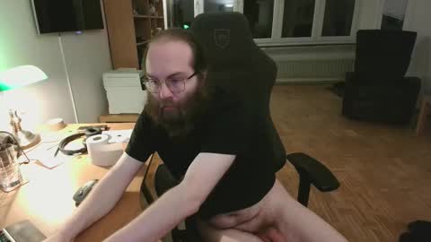 wantsahug online show from 16, 2, 2026