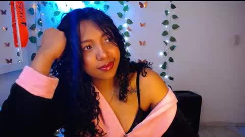 Snapshot of warisgoddes chatting on 21, 5, 2026 EMILY online show from 21, 5, 2026