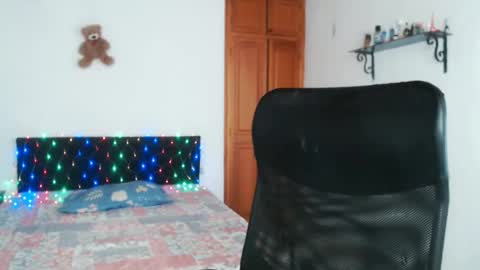 warrior_xena online show from 11, 1, 2025